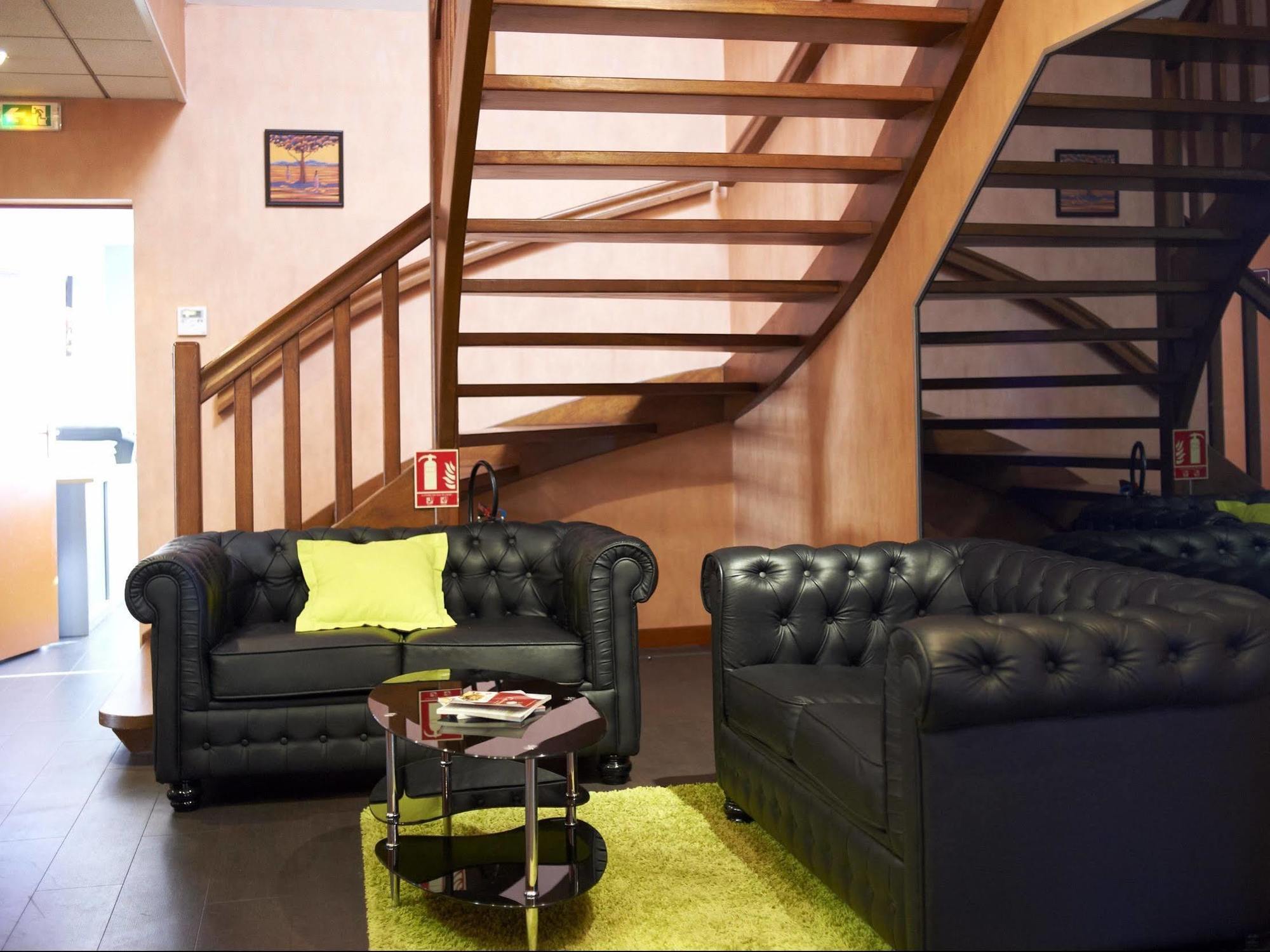 Logis Hotel Angers Sud Exteriér fotografie